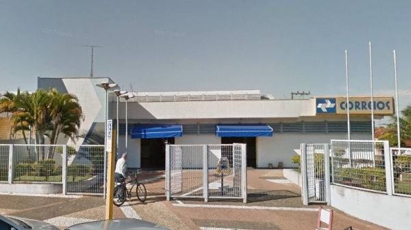 Agência dos Correios de Adamantina (Google Maps).