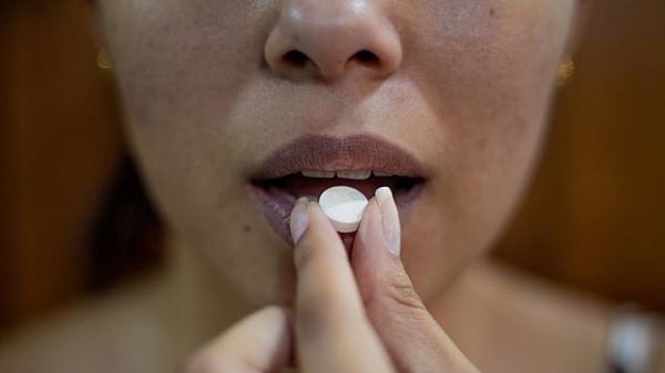 Novos dados recebidos pela Anvisa demonstram que o consumo do medicamento é seguro (Foto: Danilo.Alvesd/Unsplash).