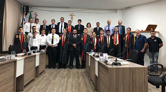 Solenidade na Câmara Municipal marcou o Dia do DeMolay (Foto: Cedida).