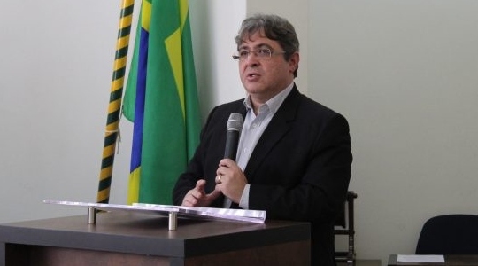 Prefeito Juliano Brito Bertolini está internado na UTI da Santa Casa de Dracena (Foto: Vanessa Matusmoto/JR).