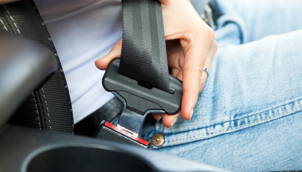 Não uso do cinto de segurança lidera infrações de trânsito em Adamantina, segundo levantamento após 1 mês da municipalização (Imagem: Ilustração).