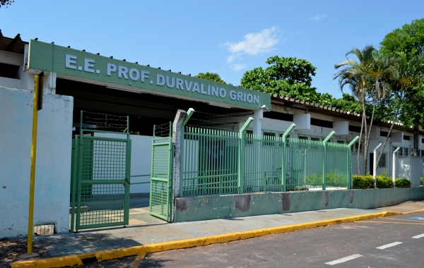Confirmado: Estado mantém fechamento da Escola Grion (Foto: Acácio Rocha)