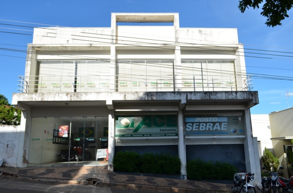 PAE funciona nas dependências da Associação Comercial e pode ser fechado por falta de repasses da Prefeitura, para convênio que mantém os serviços (Foto: Acácio Rocha).
