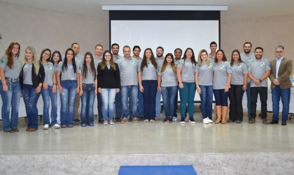 Comissão Organizadora da XII Semana Acadêmica da Medicina Veterinária (Foto: Priscila Caldeira).