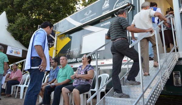 Carreta do Hospital de Câncer já atende em Adamantina e mobiliza parceiros locais (Foto: Acácio Rocha).
