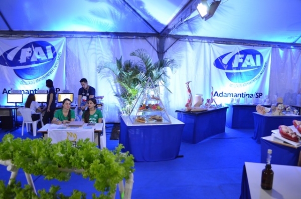 FAI tem estande estratégico na ExpoVerde 2015 (Foto: Acacio Rocha)