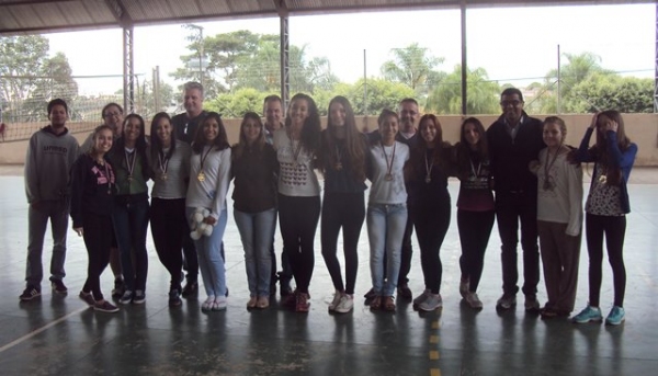 Etec Amim Jundi entrega de medalhas, menções honrosas e moção de aplausos a estudantes (Foto: Cedida).