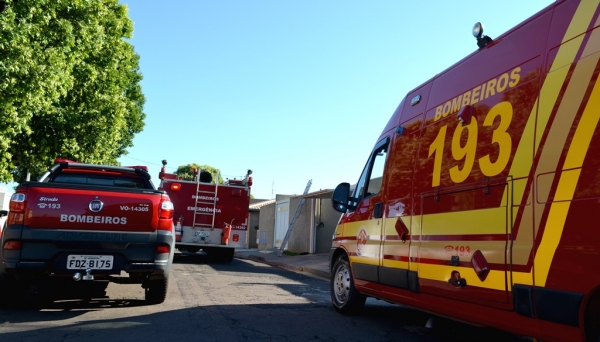 Panela esquecida no fogo mobiliza Bombeiros: ação foi positiva e evitou riscos maiores (Foto: Acácio Rocha).