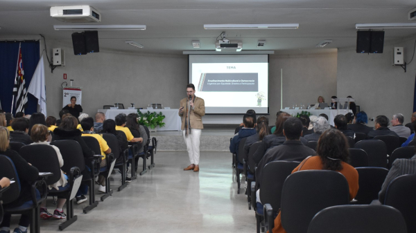 Conferencia realizada em Adamantina (Cedida/PMA).