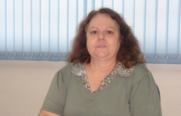 Secretária Cristina Dias mantém decisão, mas aguarda nomeação de sucessor para não deixar jurídico desassistido (Foto: Arquivo).