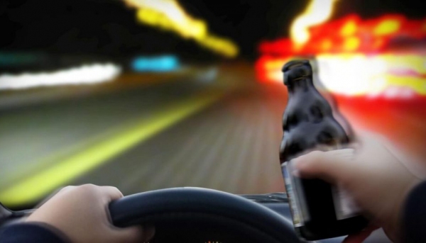 Três motoristas são presos por embriaguez ao volante