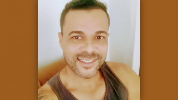 Élcio Aparecido Correia Leme tinha, de 43 anos, morreu na empresa durante o trabalho, quando empilhadeira tombou (Reprodução/Redes Sociais).