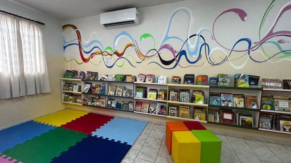 Sala de leitura reinaugurada na Emef Navarro de Andrade (Cedida/PMA).