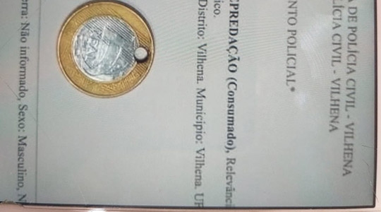 Rapaz disse que pretendia fazer um pingente com a moeda e que estava com ela há 30 dias (Divulgação/PM).