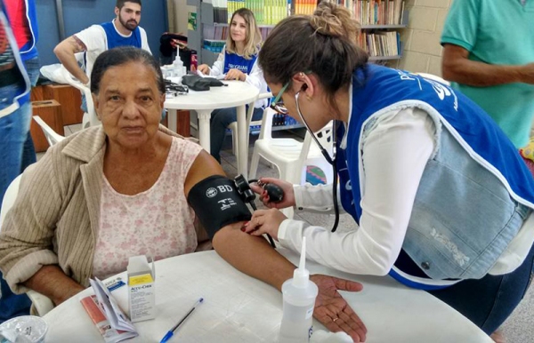 Ações comunitárias na área da saúde acontecem neste sábado, no Centro Comunitário do Jardim da Acácias (Foto: Arquivo/FAI).