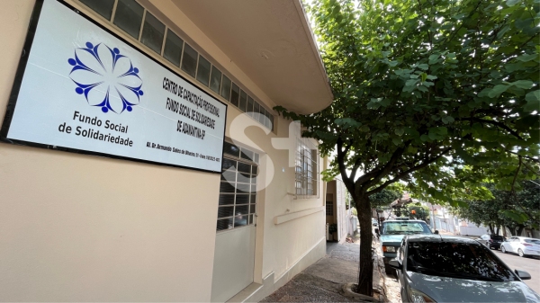 Fundo Social de Solidariedade fica na Alameda Armando Sales de Oliveira, 51 (Foto: Siga Mais).