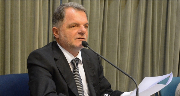 Mauro deve se pronunciar por meio de sua assessoria, sobre a decisão judicial (Foto: Assembleia Legislativa).