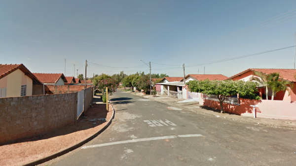 Conjunto habitacional Jardim das Flores, em Luc?lia (Google).