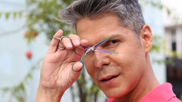 Ro Siqueira é referência no Brasil em cortes chanel e retorna a Adamantina, sua cidade natal (Diulgação).