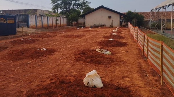 Início das obras na Emef Eurico Leite, no Jardim Adamantina (Divulgação/PMA).