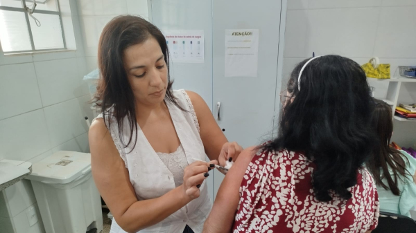 Campanha segue com doses em todos os postos de saude de Adamantina (Imagem: Caio Vasques/PMA).