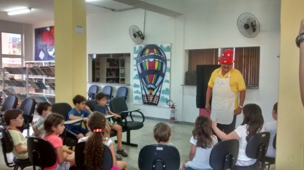 Ações de estímulo à leitura na Biblioteca Municipal (Foto: Cedida/Assessoria de Imprensa)