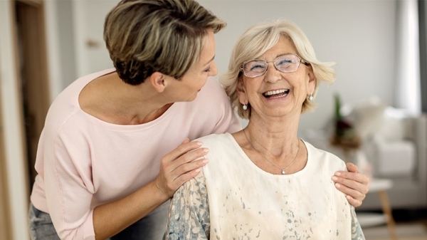 Curso tem carga horária de 450 horas e duração de 17 meses (Imagem ilustrativa/Freepik).