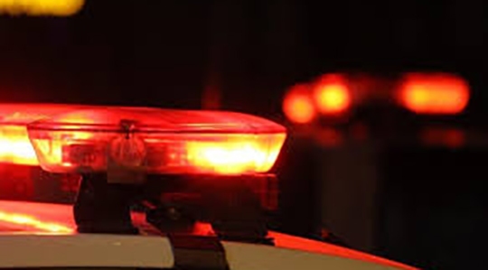 Menina de 9 anos chama a Polícia Militar após presenciar pai agredir a mãe