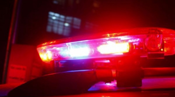 Dupla tentativa de feminicídio: homem é preso após esfaquear a ex-amásia e a filha dela