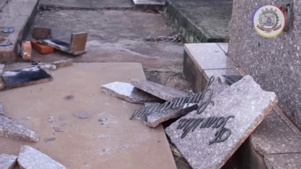 Mais de 40 túmulos foram vandalizados em Herculândia (Reprodução/Prefeitura de Herculândia).