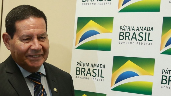 Segundo o vice-presidente, a cobrança para universitários com melhores condições financeiras seria uma forma de compensação que ajudaria o Estado a ampliar investimentos em educação (Foto: Valter Campanato/Agência Brasil).