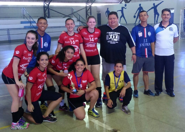 Equipe feminina de Handebol de Adamantina chega à final da Liga Regional (Foto: Cedida/Assessoria de Comunicação da Prefeitura de Adamantina).
