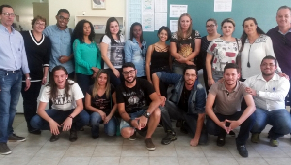 Estudantes fazem visita pedagógica sobre tecnologia da informação e comunicação em Marília (Foto: Cedida/UniFAI).