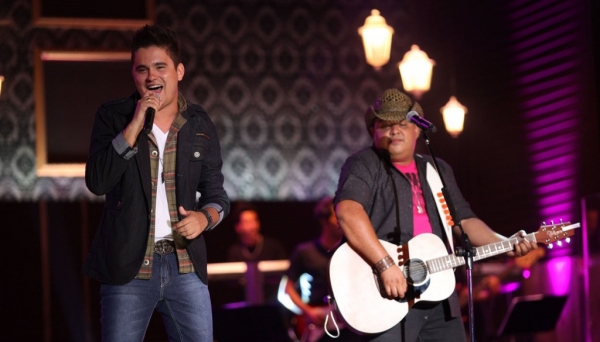 Humberto e Ronaldo animam noite desta sexta-feira, no Adamantina Rodeo Festival (Foto: Divulgação).