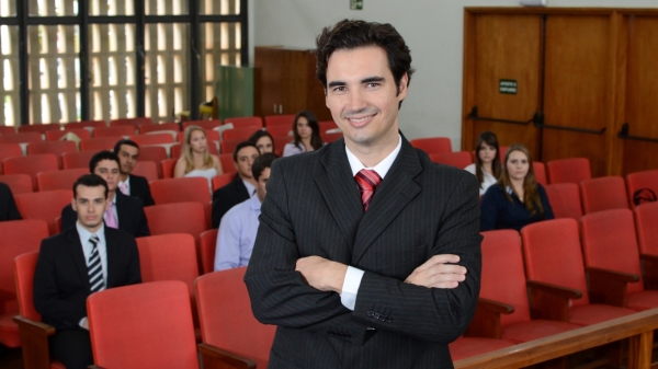 Prof. Me. Igor Terraz Pinto, coordenador do curso de Direito da UniFAI (Arquivo/UniFAI).