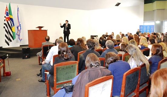 Foram discutidos assuntos voltados à salvaguarda dos direitos da pessoa idosa na região. (Foto: Assessoria de Imprensa)