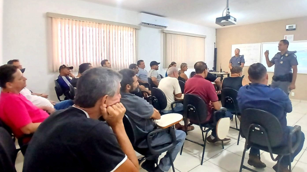 Palestra realizada em Lucelia (Cedida/PM).