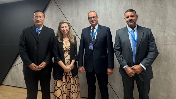 Carlos Barbosa, Viviane, Tiveron e Alcantara no Ministerio dos Transportes (Cedida).