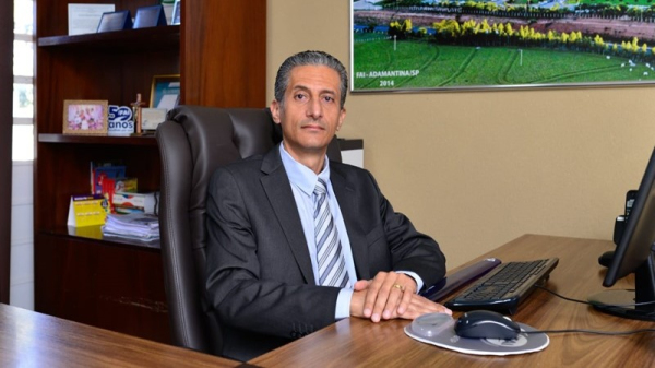 Reitor Prof. Dr. Alexandre Teixeira de Souza destacou as medidas e o compromisso da FAI com seus servidores (Arquivo/FAI).