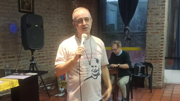 O adamantinense padre Carlos Roberto dos Santos, primeiro brasileiro eleito Responsavel Internacional da Fraternidade Sacerdotal Jesus Caritas (Acervo Pessoal/Cedida).