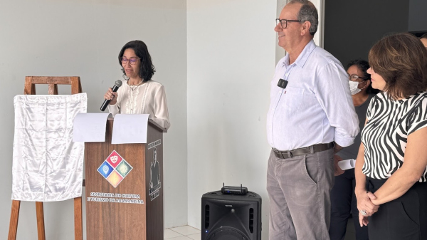 Secretaria municipal de saude, Elisabeth Cristina Marquetti (Siga Mais).