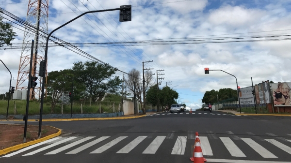 Cruzamento da Avenida Rio Branco x Rua Tetsushi Haga (Foto: Siga Mais).