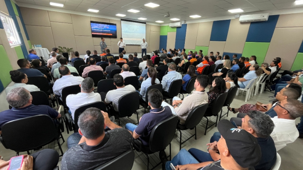 Encontrou reuniu representantes da distribuidora de energia, Corpo de Bombeiros, prefeituras das regiões de Prudente, Assis e Tupã, coordenadores e agentes da Defesa Civil (Siga Mais).