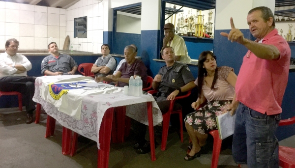 Reunião do Conseg no bairro Cecap mobilizou comunidade, lideranças e autoridades (Foto: Cedida).