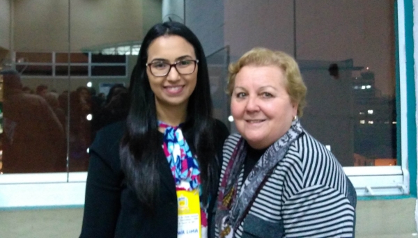 Diretora de Comunicação da UniFAI, Jesana Lima ao  lado da ouvidora  Dra. Maria Irene Bachega do Hospital de Reabilitação de Anomalias Craniofaciais ? USP (Foto: Assessoria de Comunicação).