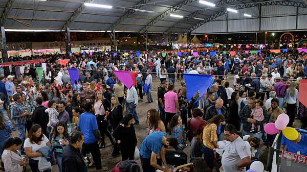 Evento acontece no recinto poliesportivo (Arquivo/Milton Ura/No Click com o Senhor).