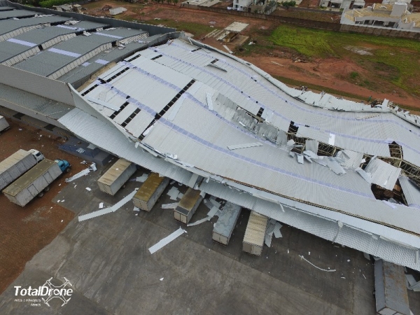 Imagens feitas por drone mostram dimensão dos estragos em Junqueirópolis