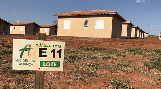 Casas do segundo módulo 100% concluídas antes do prazo serão entregues aos novos moradores (Foto: Siga Mais).