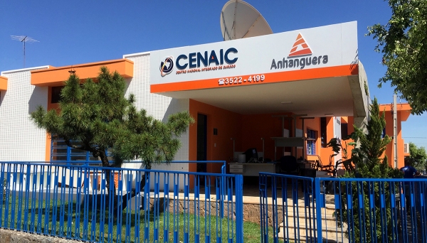 CENAIC e o Polo Anhanguera de Adamantina passam a funcionar a partir desta segunda-feira (23) em novo espaço, na Alameda Fernão Dias, 751, esquina com a Rua Joaquim Nabuco (Foto: Siga Mais).