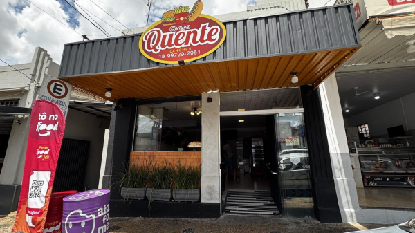 Chapa Quente Lanhes fica na Avenida Cap. Jose Antonio de Oliveira, centro de Adamantina (Siga Mais).